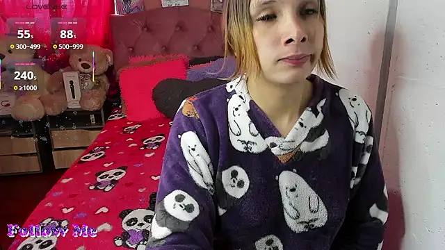 Snapshot of Tiffany_bunny2023 chatting on 17, 1, 2026 Tiffany bunny2023 online show from 17, 1, 2026