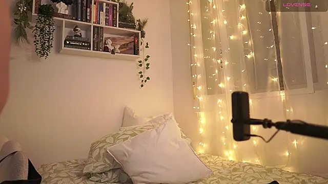 EmilyxRose - online show from 3, 12, 2024