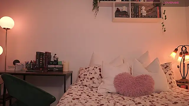 EmilyxRose - online show from 19, 3, 2025