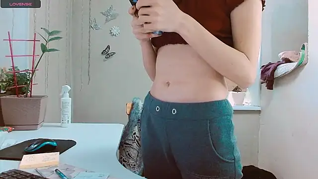 Snapshot of RosaJil chatting on 7, 2, 2025 RosaJil online show from 7, 2, 2025