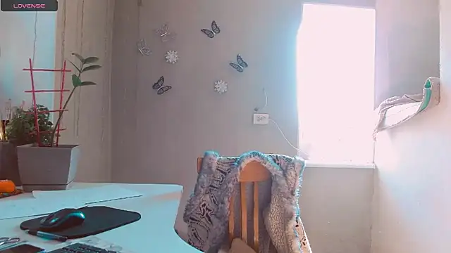 Snapshot of RosaJil chatting on 9, 2, 2025 RosaJil online show from 9, 2, 2025