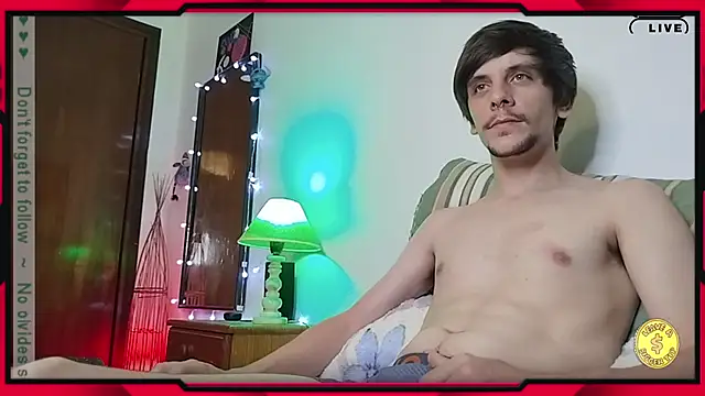 Snapshot of tobix_ chatting on 23, 12, 2024 tobix online show from 23, 12, 2024