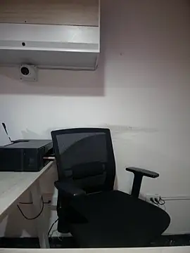 MarianaBenz online show from 12, 2, 2026