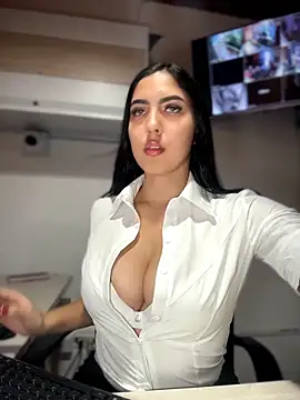 MarianaBenz online show from 24, 5, 2026