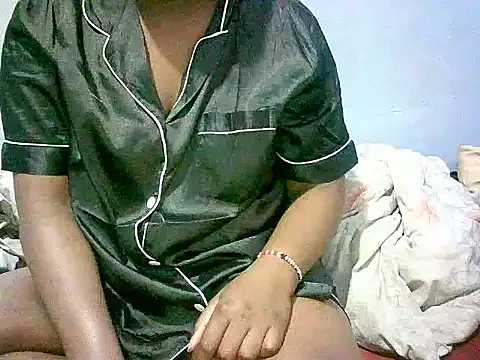 Snapshot of honeypotsweet chatting on 27, 9, 2025 honeypotsweet online show from 27, 9, 2025