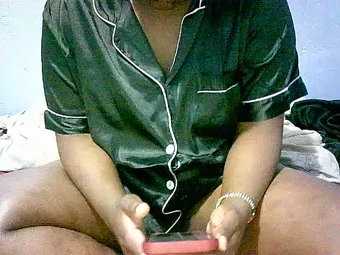 Snapshot of honeypotsweet chatting on 27, 9, 2025 honeypotsweet online show from 27, 9, 2025