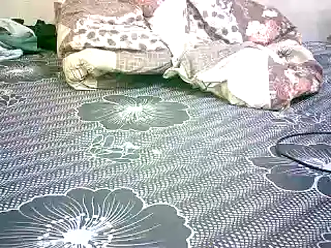 Snapshot of honeypotsweet chatting on 3, 11, 2025 honeypotsweet online show from 3, 11, 2025