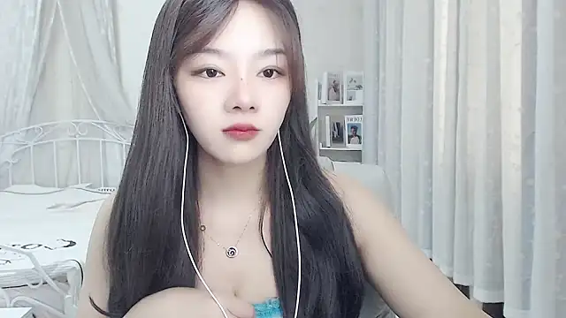 Snapshot of Jenny-Z chatting on 26, 6, 2026 Jenny-Z online show from 26, 6, 2026