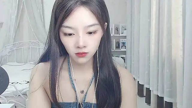 Snapshot of Jenny-Z chatting on 30, 6, 2026 Jenny-Z online show from 30, 6, 2026
