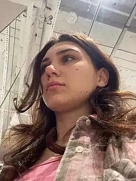 QuitieLia online show from 27, 12, 2024