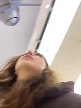 QuitieLia online show from 15, 3, 2026