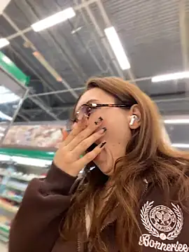 QuitieLia online show from 23, 4, 2026