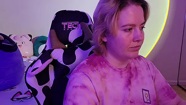 InternetFairy XO online show from 1, 1, 2025