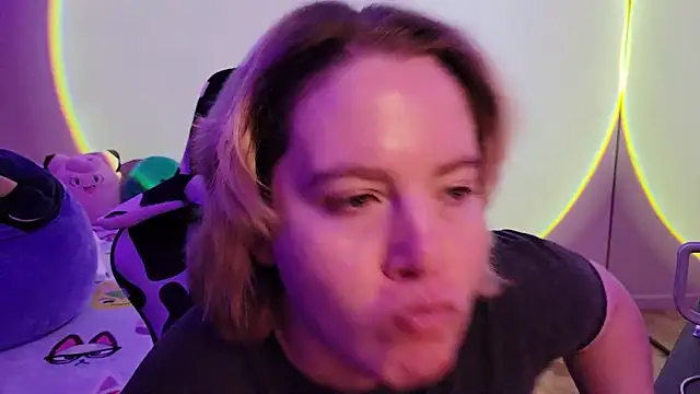 InternetFairy XO online show from 14, 2, 2025