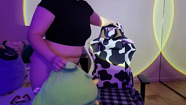 InternetFairy XO online show from 24, 2, 2025