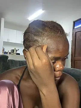 petiteebony 81 online show from 11, 2, 2026