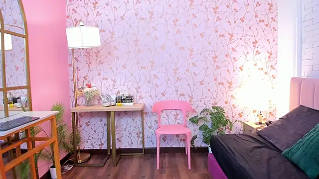 taylor bennet online show from 17, 4, 2026