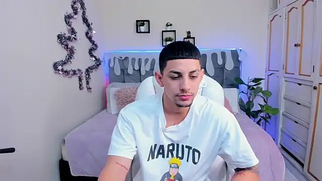 Alex cute77 online show from 6, 12, 2024