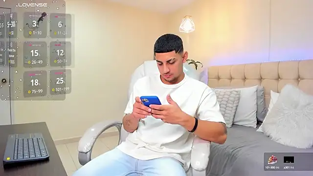 Alex cute77 online show from 5, 3, 2025