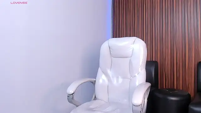 Alex cute77 online show from 15, 1, 2026