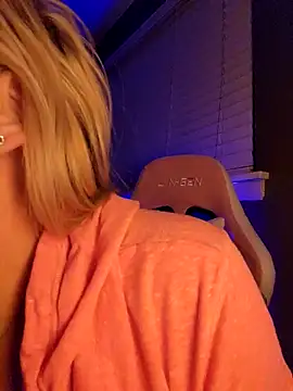 Southern Bella online show from 19, 2, 2025