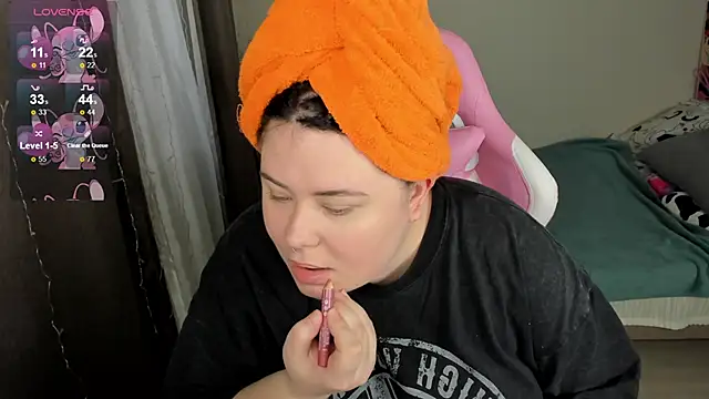 Akemi BBW online show from 5, 12, 2025