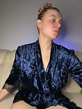 freiiaflower online show from 17, 10, 2025