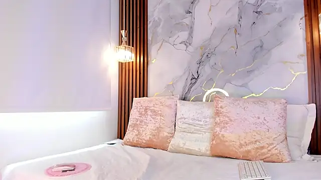 Gabbyy  online show from 28, 10, 2025