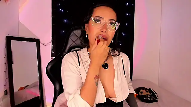 Snapshot of willow_poisson chatting on 27, 1, 2025 willow poisson online show from 27, 1, 2025