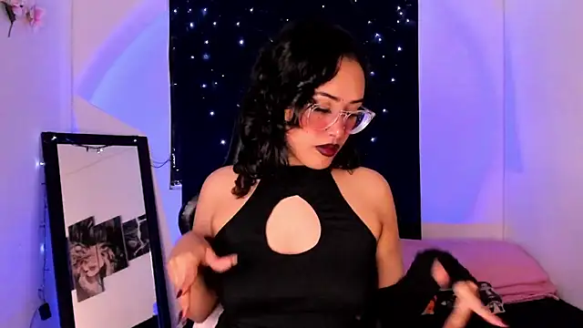 Snapshot of willow_poisson chatting on 18, 3, 2025 willow poisson online show from 18, 3, 2025