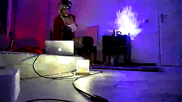 Snapshot of CharlotteVixxens chatting on 12, 2, 2025 CharlotteVixxens online show from 12, 2, 2025