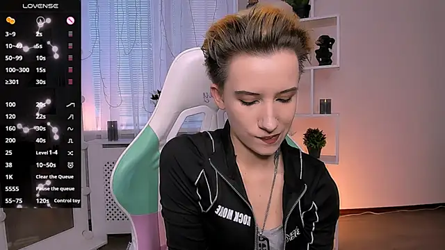 Snapshot of _Rein_ramm chatting on 7, 5, 2026 Rein ramm online show from 7, 5, 2026