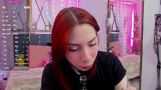 laura olssen online show from 28, 11, 2025