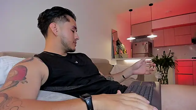 Snapshot of Chriskyle_ chatting on 18, 9, 2025 Chriskyle online show from 18, 9, 2025