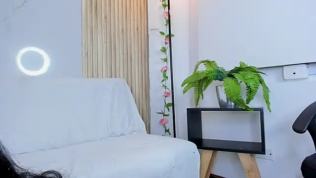 AdammClark1 online show from 24, 1, 2025