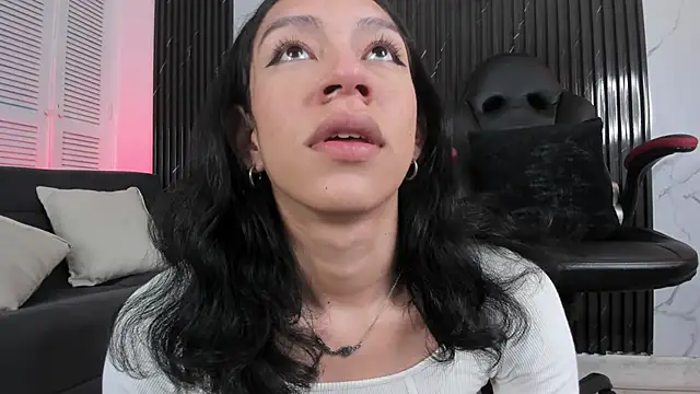 AdammClark1 online show from 23, 2, 2025