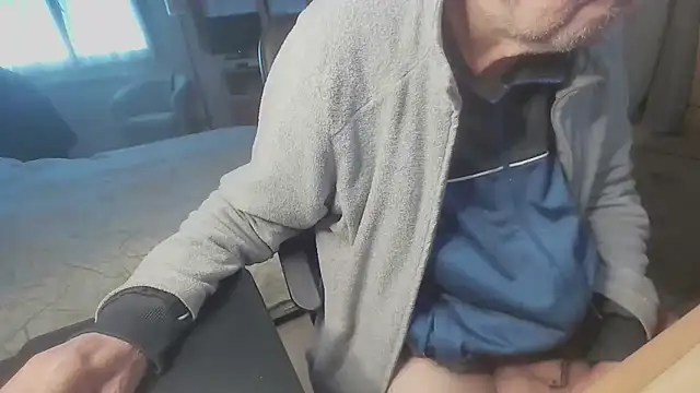 papillonhotofficial online show from 18, 4, 2026