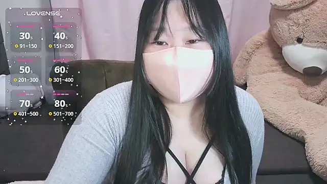 yuinyan3150 online show from 17, 5, 2026
