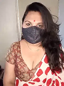 Snapshot of Love-priya chatting on 13, 2, 2025 Love-priya online show from 13, 2, 2025