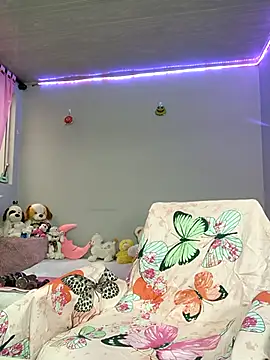 Snapshot of KATYGONZALEZ chatting on 14, 2, 2025 KATYGONZALEZ online show from 14, 2, 2025