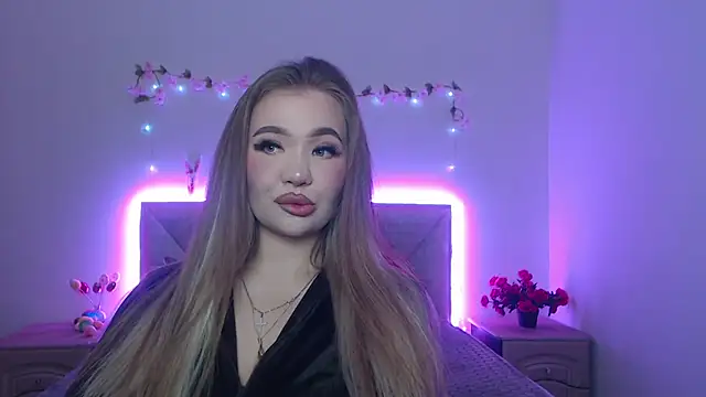 Snapshot of StacyYellig chatting on 13, 4, 2026 StacyYellig online show from 13, 4, 2026