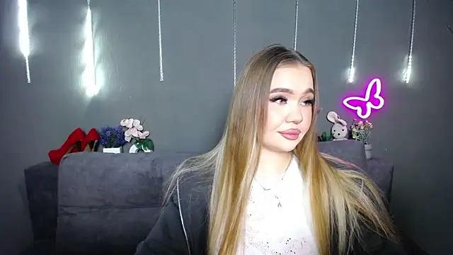 Snapshot of StacyYellig chatting on 17, 4, 2026 StacyYellig online show from 17, 4, 2026