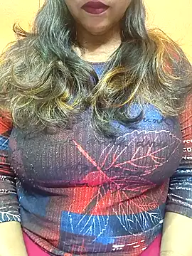 CUTE SOPHIA- online show from 2, 3, 2025