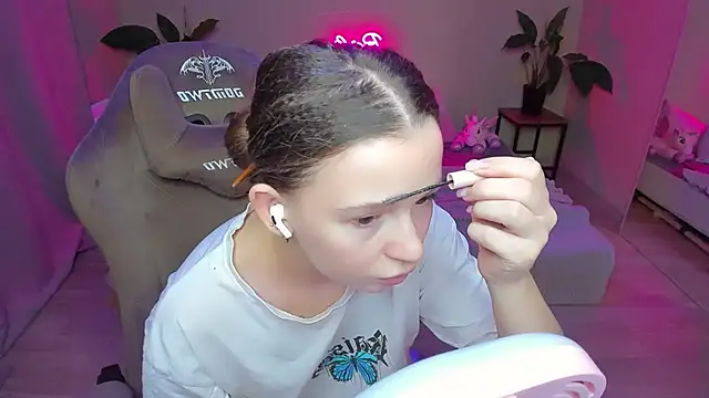 HelloRoxy online show from 11, 12, 2024