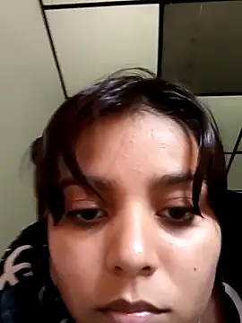 stefanie010 online show from 7, 1, 2025