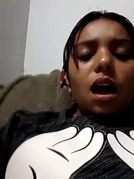 stefanie010 online show from 21, 2, 2025