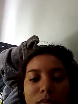 stefanie010 online show from 5, 4, 2026