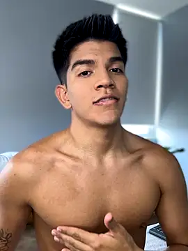 santiago 01 online show from 19, 9, 2025