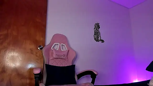 emily lady20 online show from 16, 1, 2026