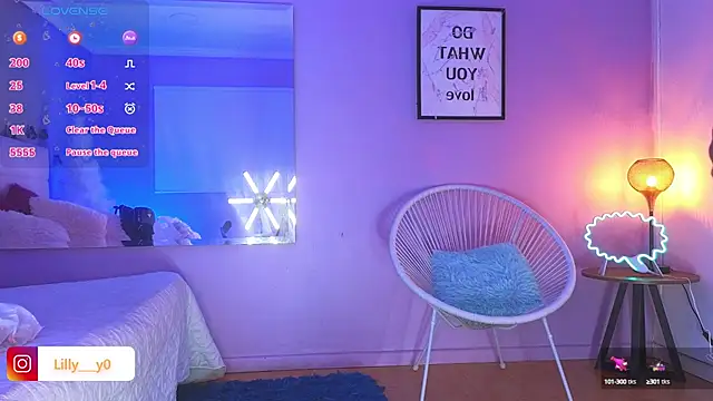 LillyDolls23 online show from 9, 2, 2025